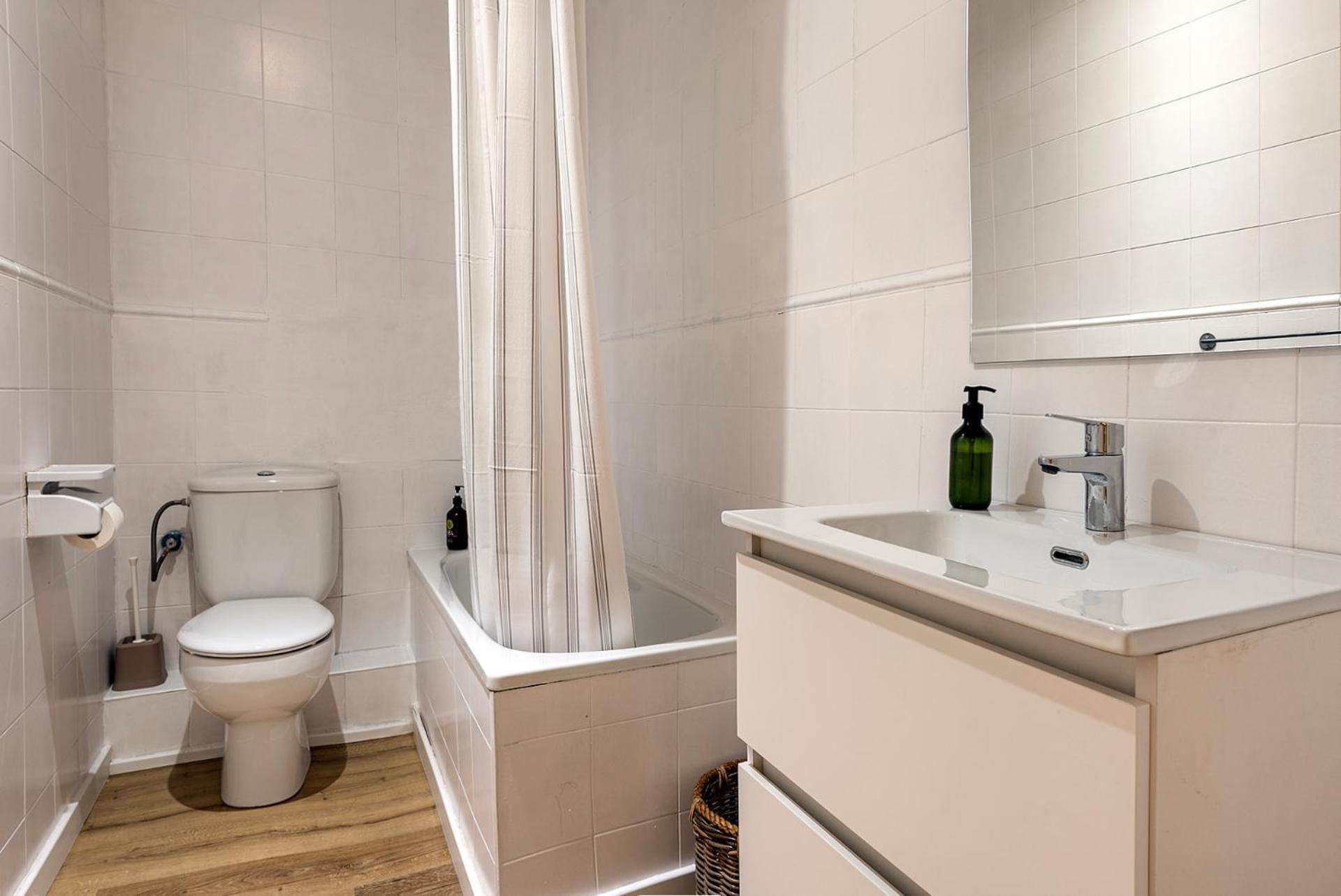 Clandestino Suites Барселона Экстерьер фото